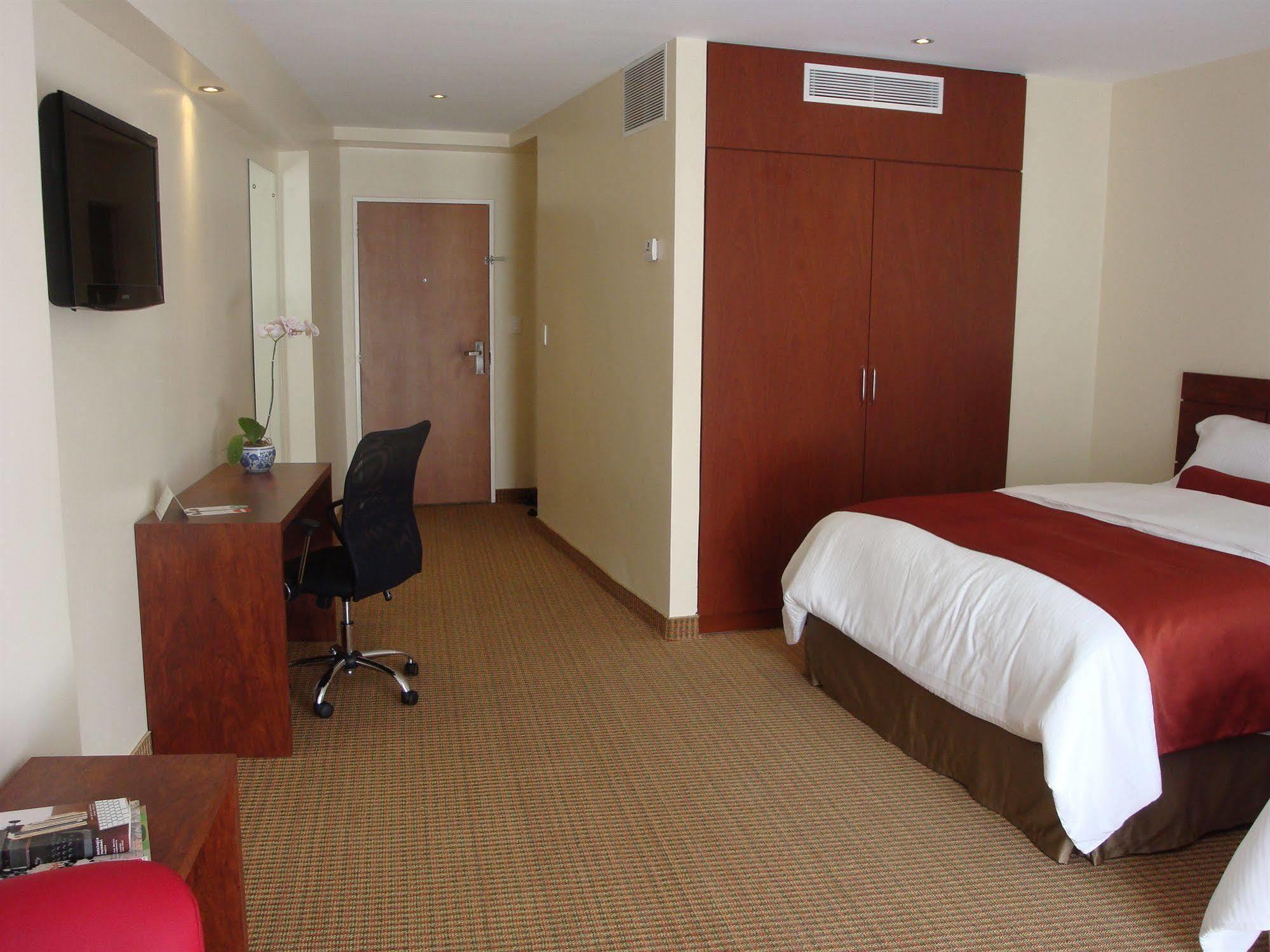 Continental Altamira Hotel Caracas Exterior foto
